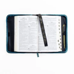 BC: Teal Everything In Love Medium -Cheap Book Store 124 0016 3