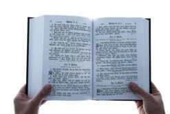 Das Neue Testament Gros Druck 9 1/4 X 6 1/8 X 1 3/8 In -Cheap Book Store 215 0014 3